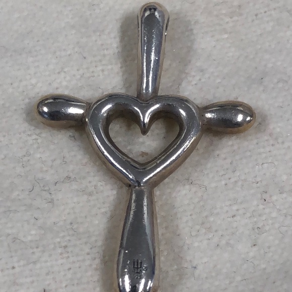 James Avery Jewelry - James Avery cross/heart charm